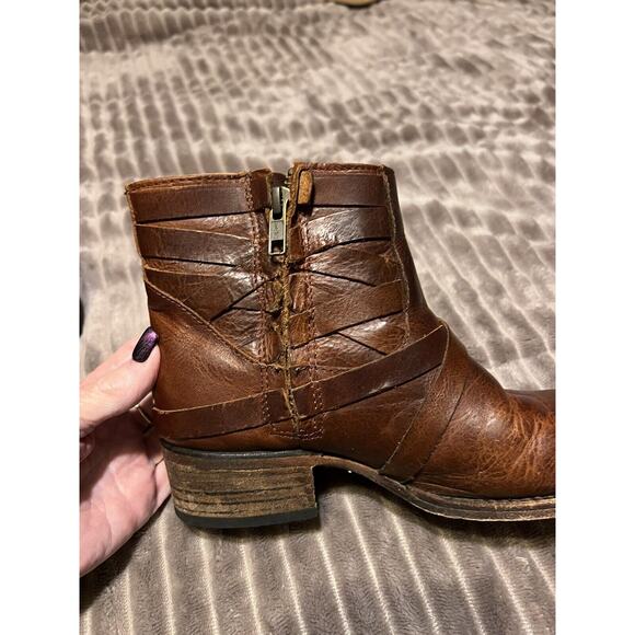 Freebird By Steve Sammi Brown Leather Strappy Ankle Boots 5 Western Boho - Picture 7 of 12